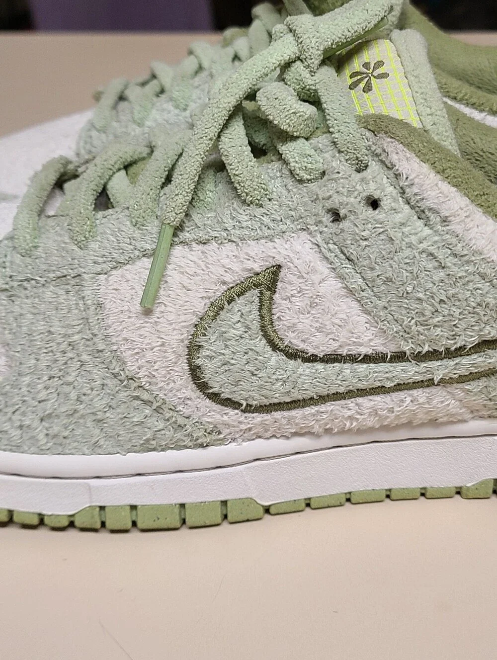 Nike Dunk Low SE Fleece Honeydew casual skateboard sneakers size 8